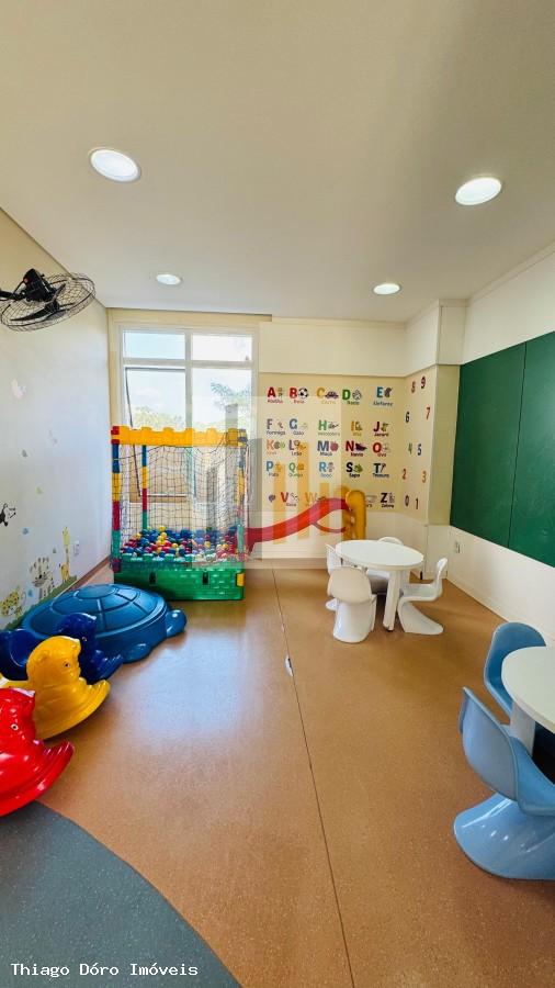 Apartamento à venda com 2 quartos, 58m² - Foto 30