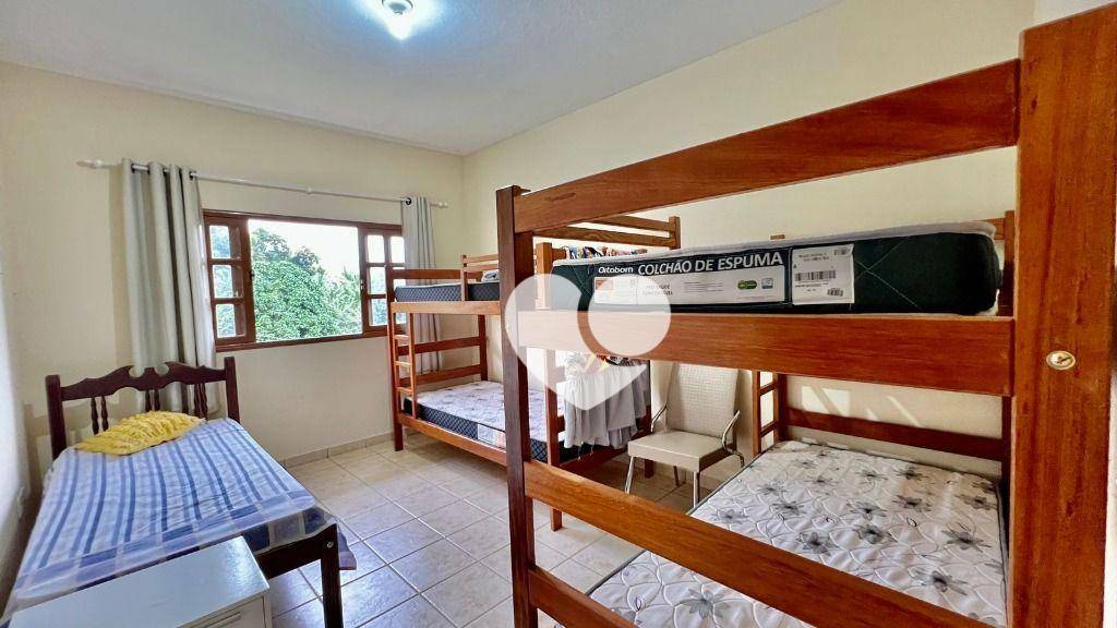 Sítio à venda com 3 quartos, 250m² - Foto 9