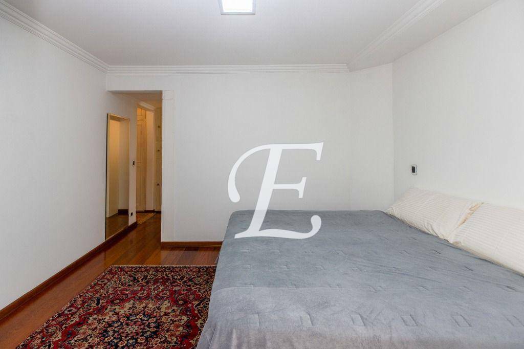 Apartamento à venda com 3 quartos, 217m² - Foto 14