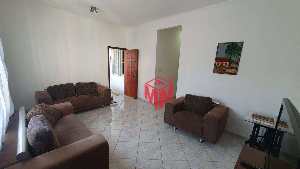 Casa à venda com 4 quartos, 120m² - Foto 2