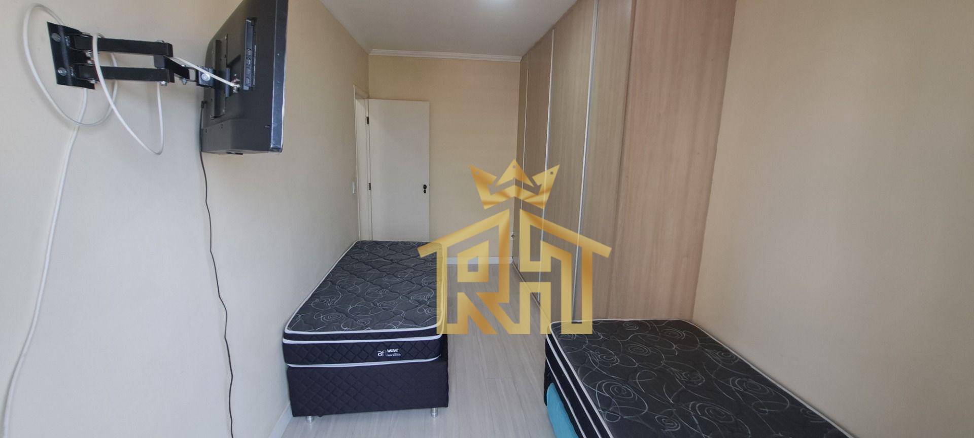 Apartamento à venda com 2 quartos, 70m² - Foto 13