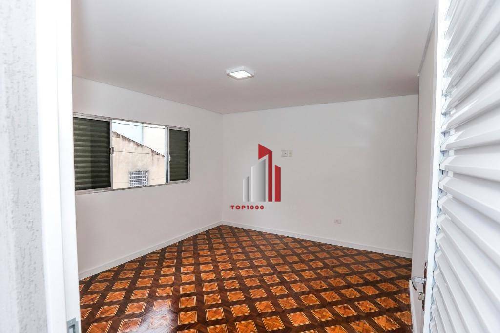 Sobrado à venda com 3 quartos, 200m² - Foto 6