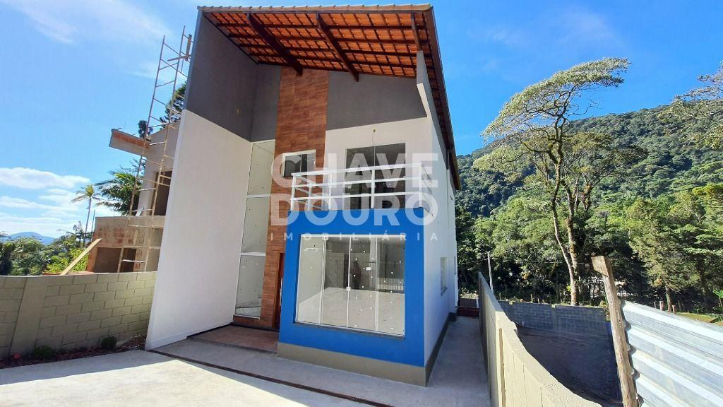 Casa à venda com 4 quartos, 212m² - Foto 28
