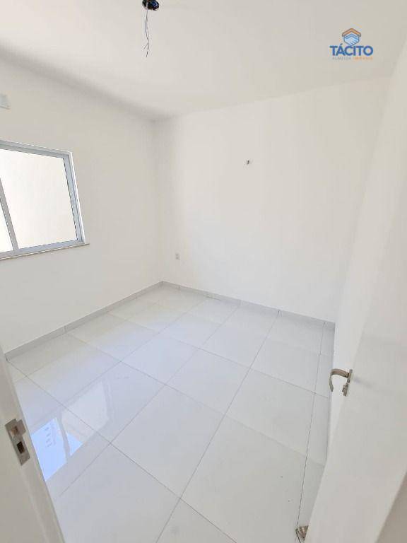 Casa à venda com 3 quartos, 95m² - Foto 9