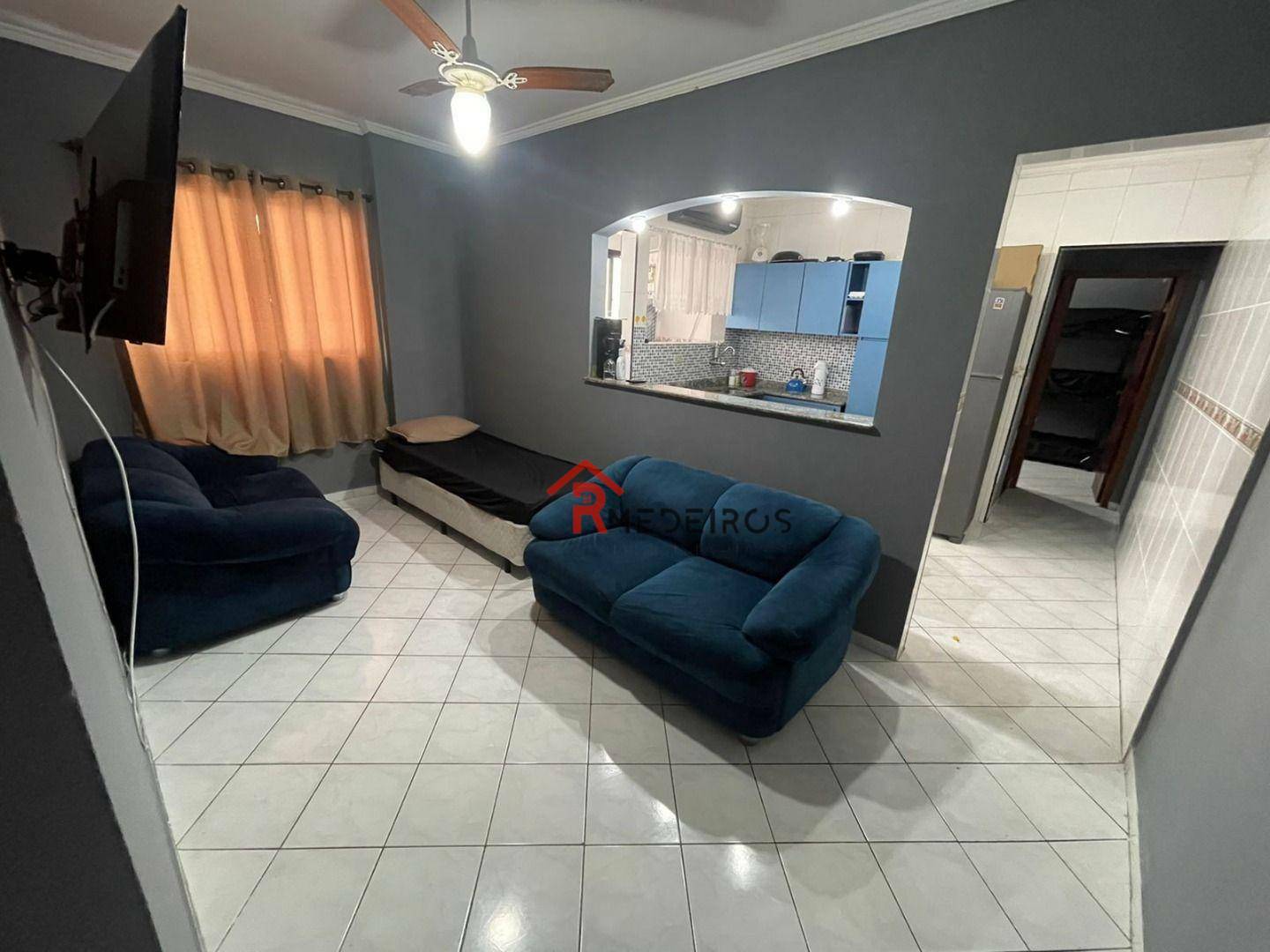 Apartamento à venda com 1 quarto, 50m² - Foto 2