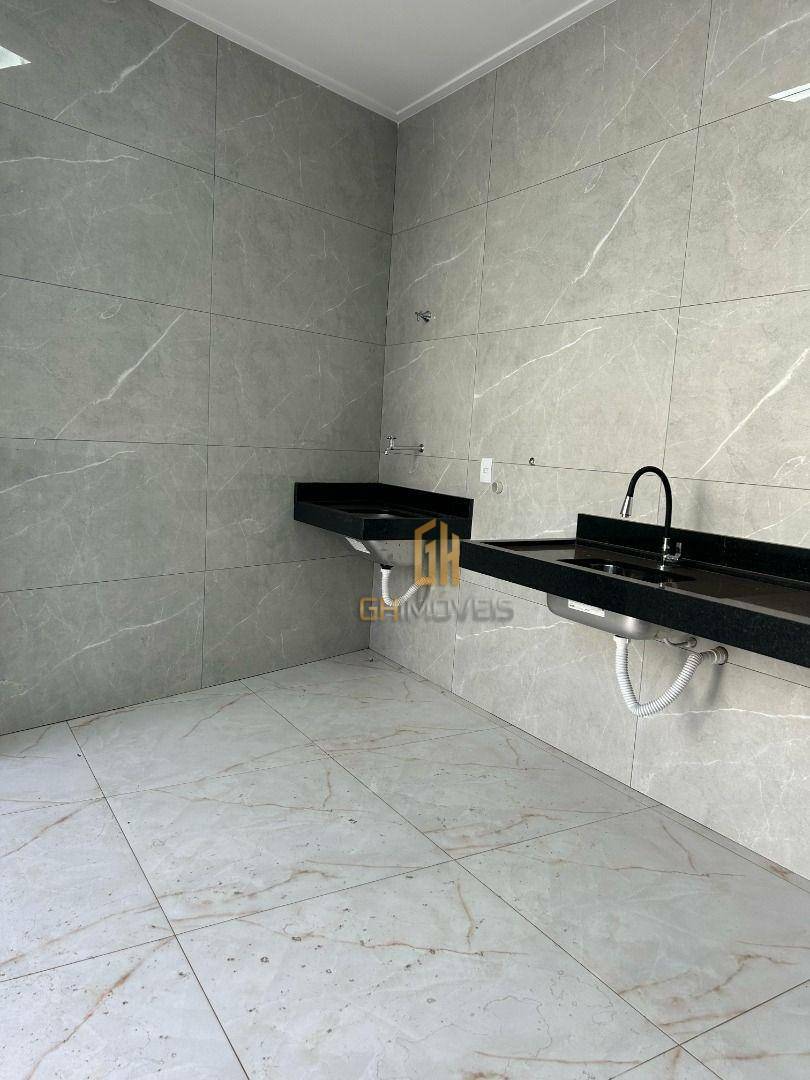 Casa à venda com 3 quartos, 132m² - Foto 4