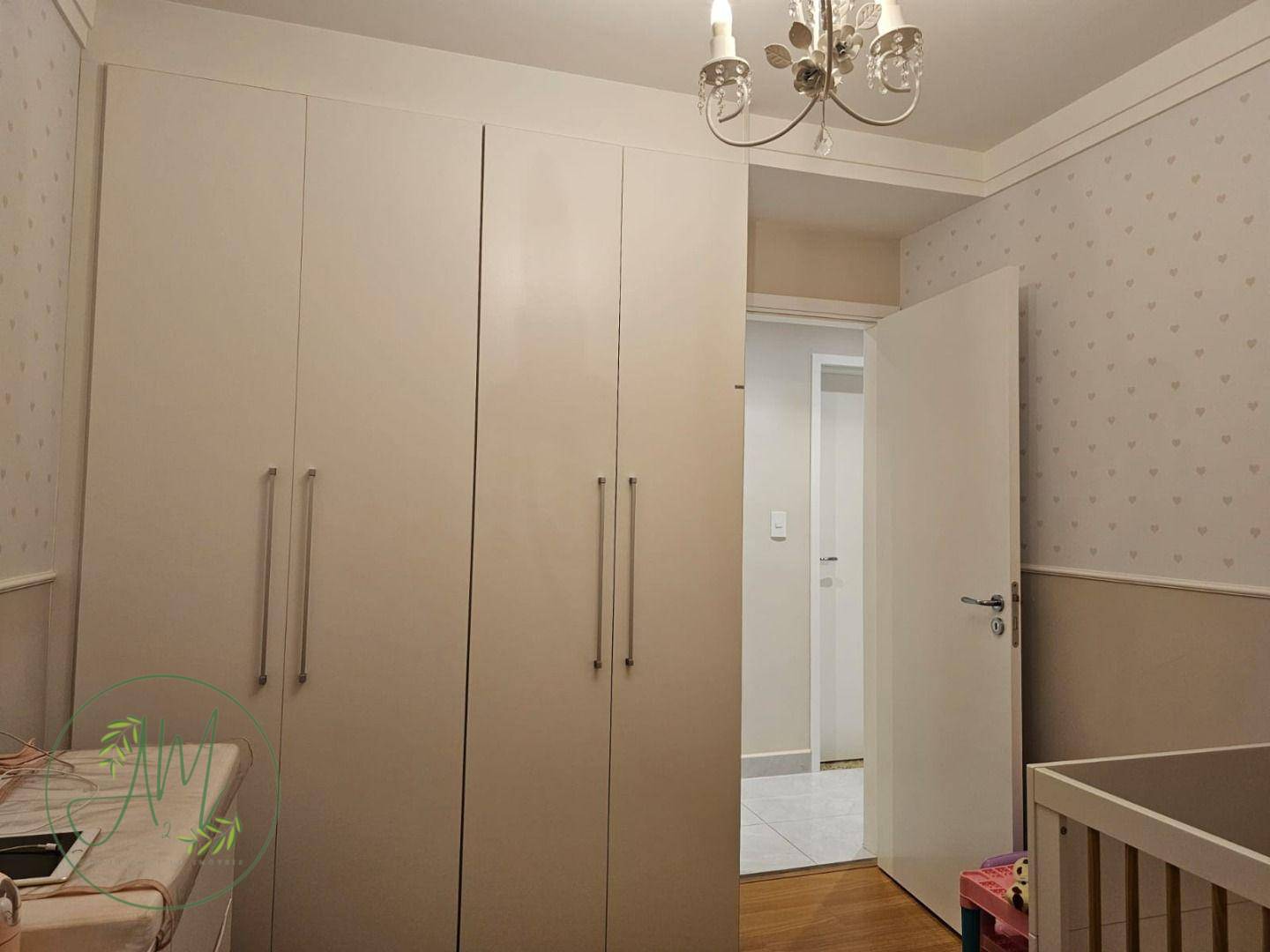 Apartamento à venda com 3 quartos, 97m² - Foto 9