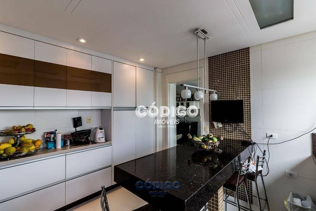 Apartamento à venda com 4 quartos, 170m² - Foto 12