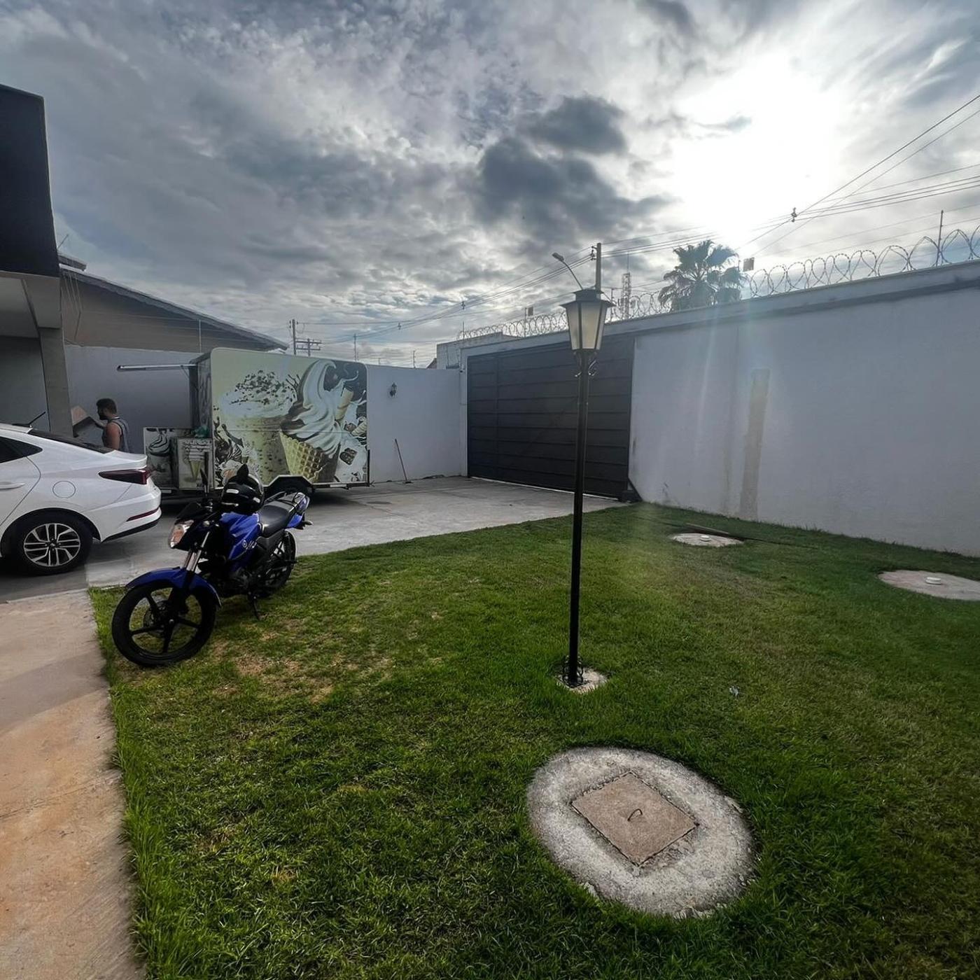 Casa à venda com 3 quartos, 360m² - Foto 3