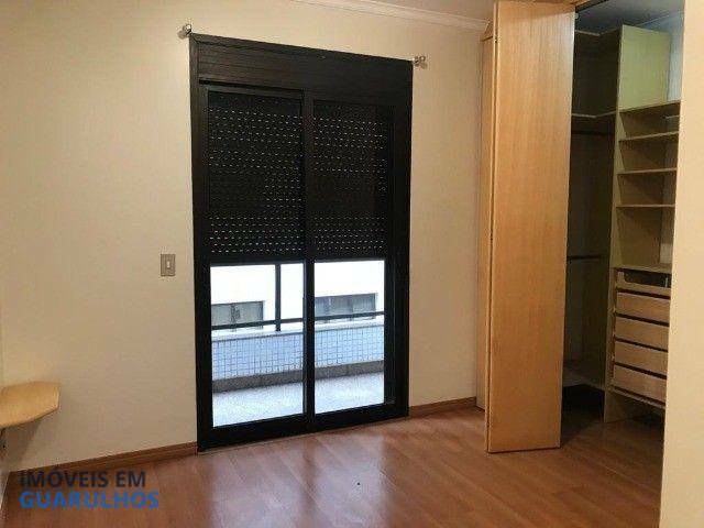 Apartamento à venda com 3 quartos, 200m² - Foto 6