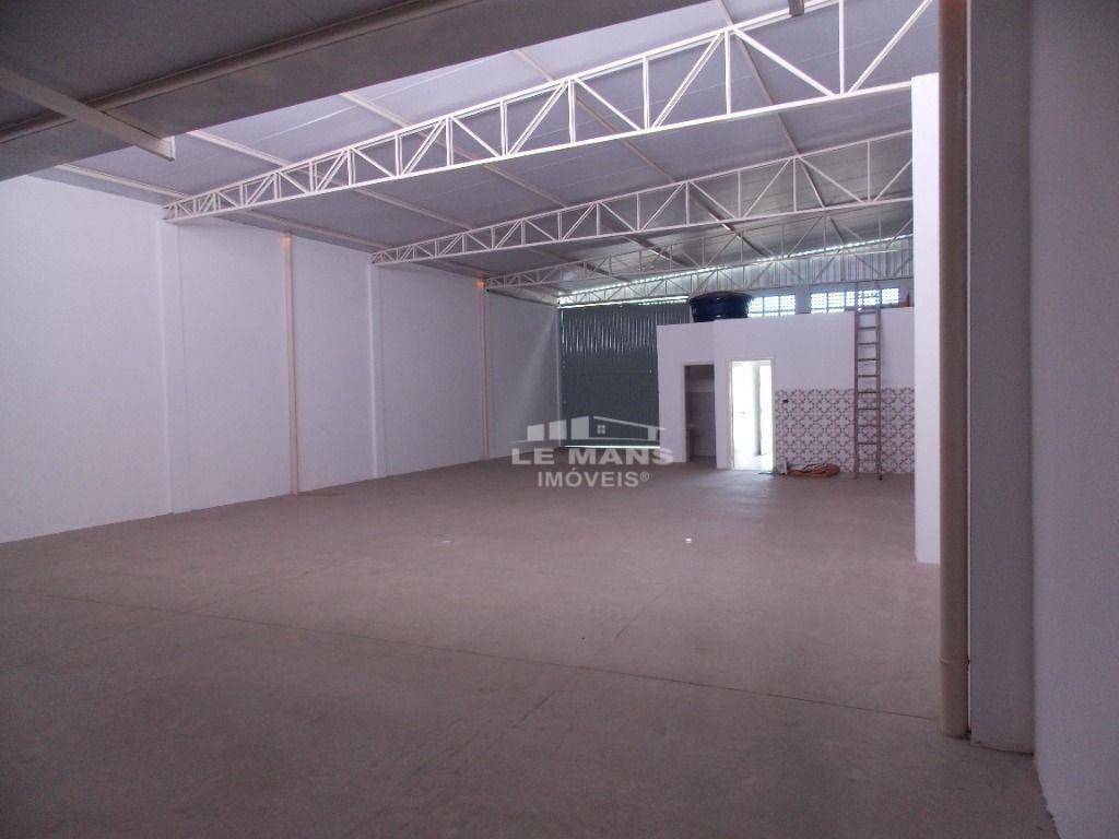 Depósito-Galpão-Armazém à venda, 250m² - Foto 6