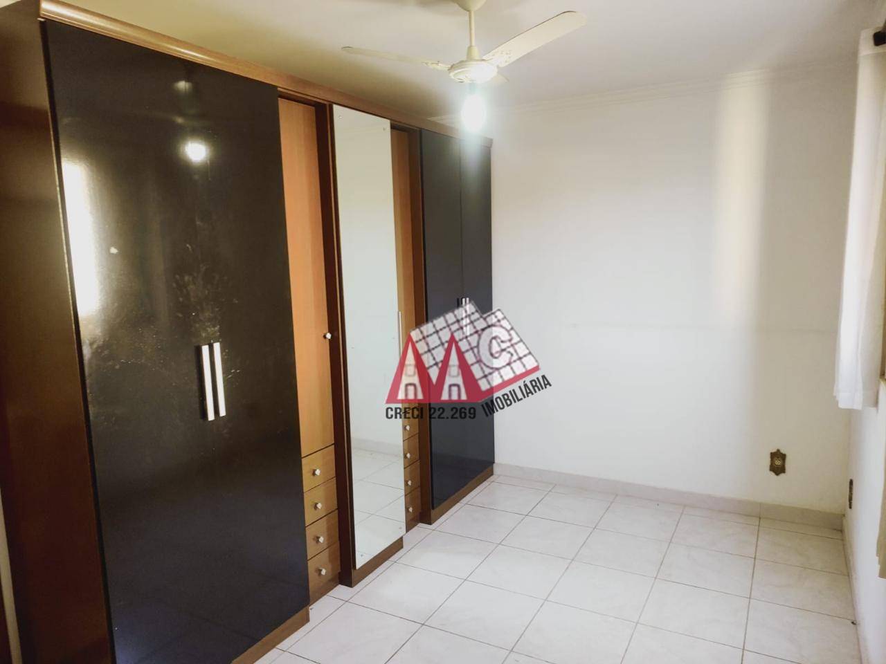 Apartamento à venda com 3 quartos, 80m² - Foto 18