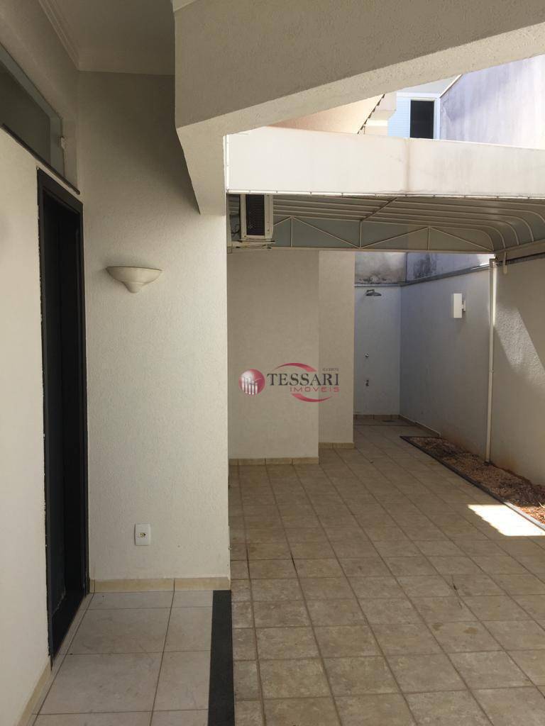 Casa à venda com 3 quartos, 180m² - Foto 10