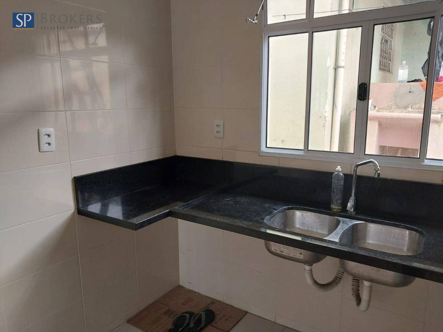 Casa à venda com 2 quartos, 150m² - Foto 5