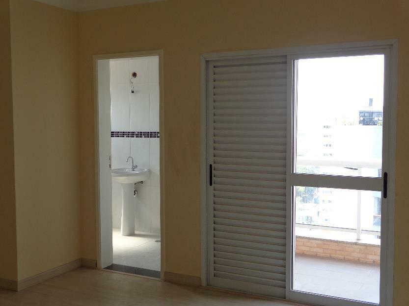 Apartamento à venda com 3 quartos, 220m² - Foto 5