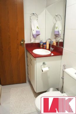 Apartamento à venda com 1 quarto, 68m² - Foto 16