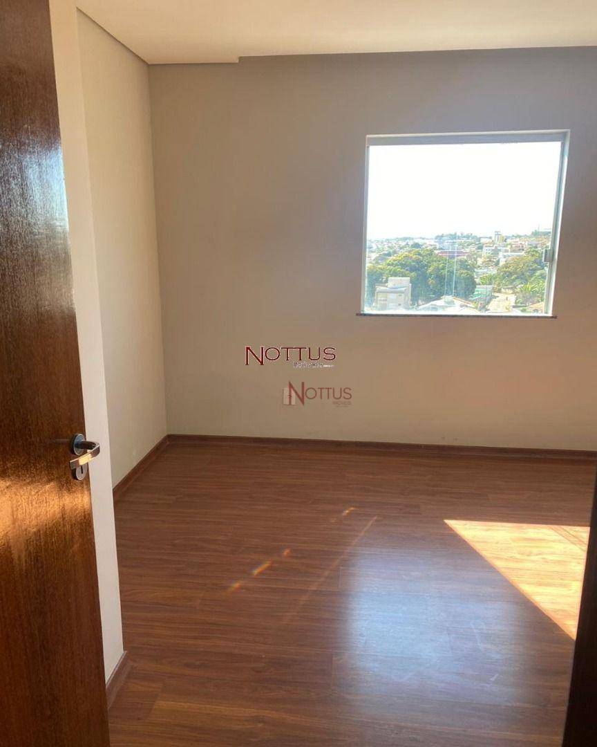 Apartamento à venda com 3 quartos, 80m² - Foto 5