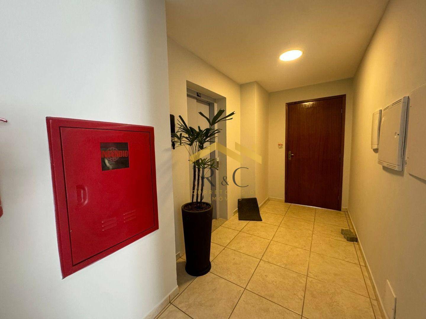 Apartamento à venda com 2 quartos, 112m² - Foto 3