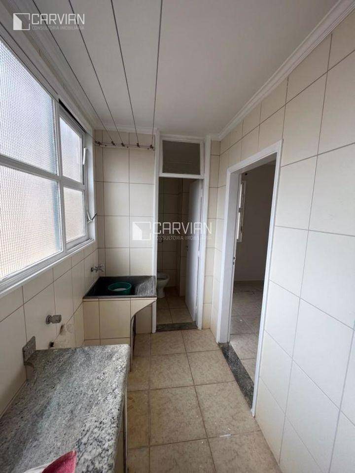 Apartamento à venda com 3 quartos, 198m² - Foto 32