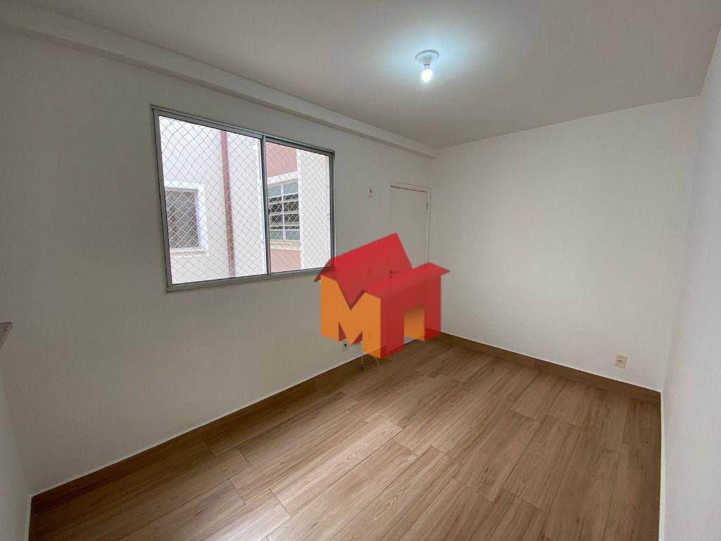 Apartamento à venda com 2 quartos, 60m² - Foto 1