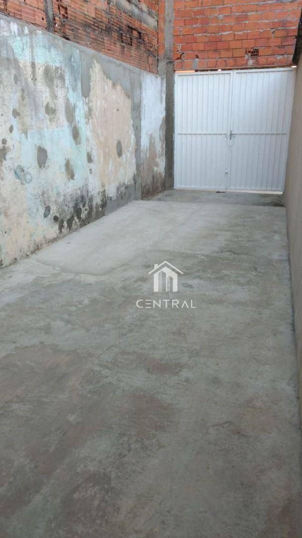 Casa à venda com 2 quartos, 226m² - Foto 11