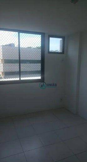 Apartamento à venda com 2 quartos, 58m² - Foto 11