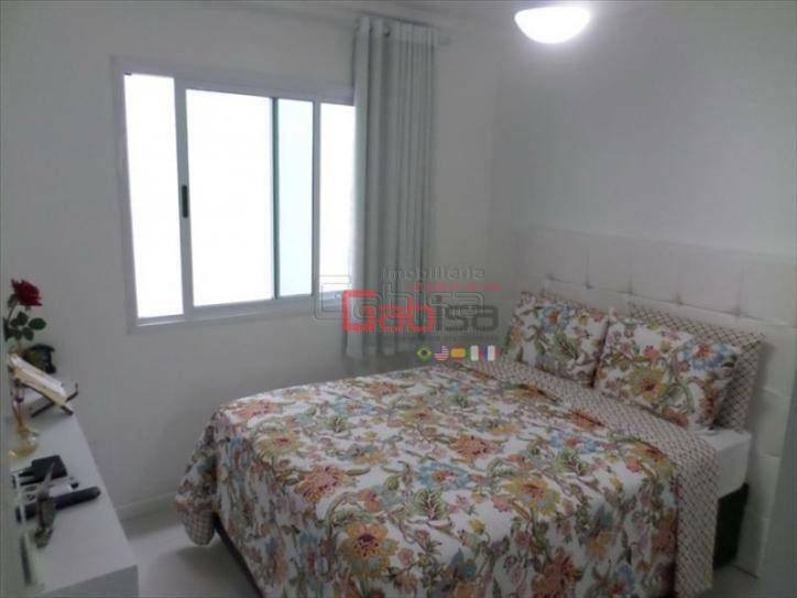 Apartamento à venda com 2 quartos, 72m² - Foto 9