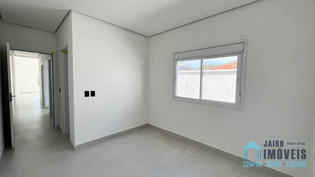 Casa à venda com 2 quartos, 74m² - Foto 10