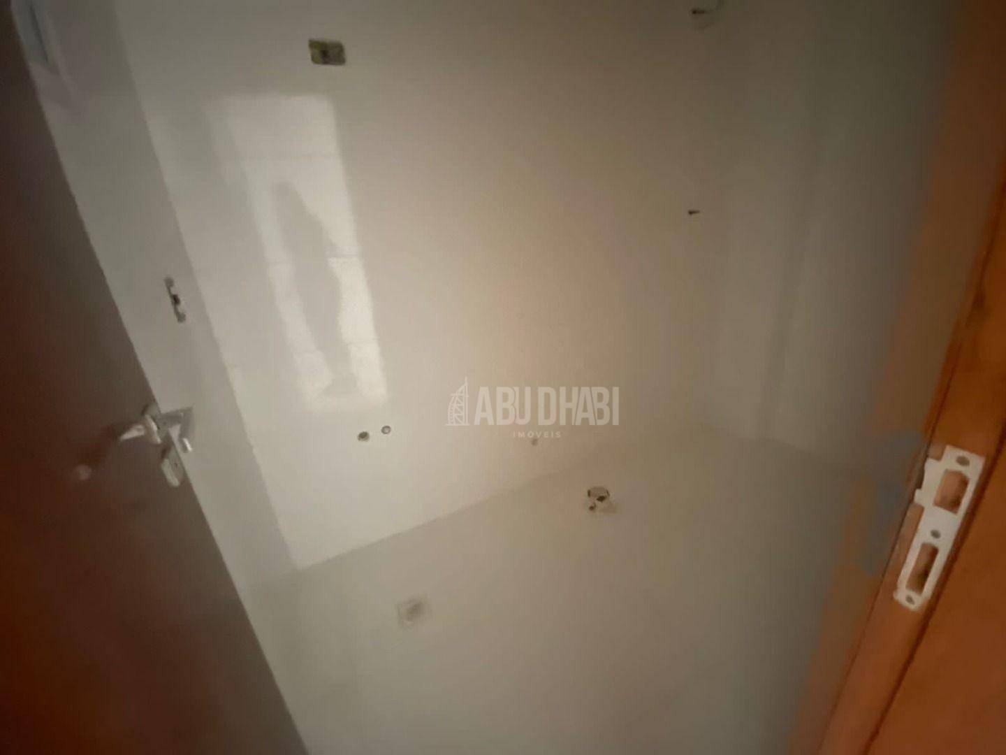 Apartamento à venda com 3 quartos, 144m² - Foto 10