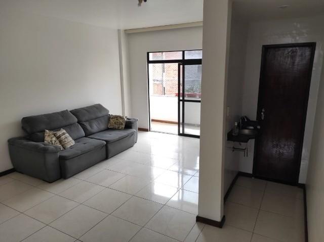 Apartamento à venda com 4 quartos, 168m² - Foto 2