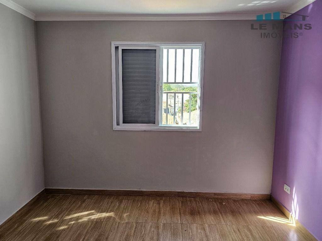 Casa à venda com 3 quartos, 217m² - Foto 13