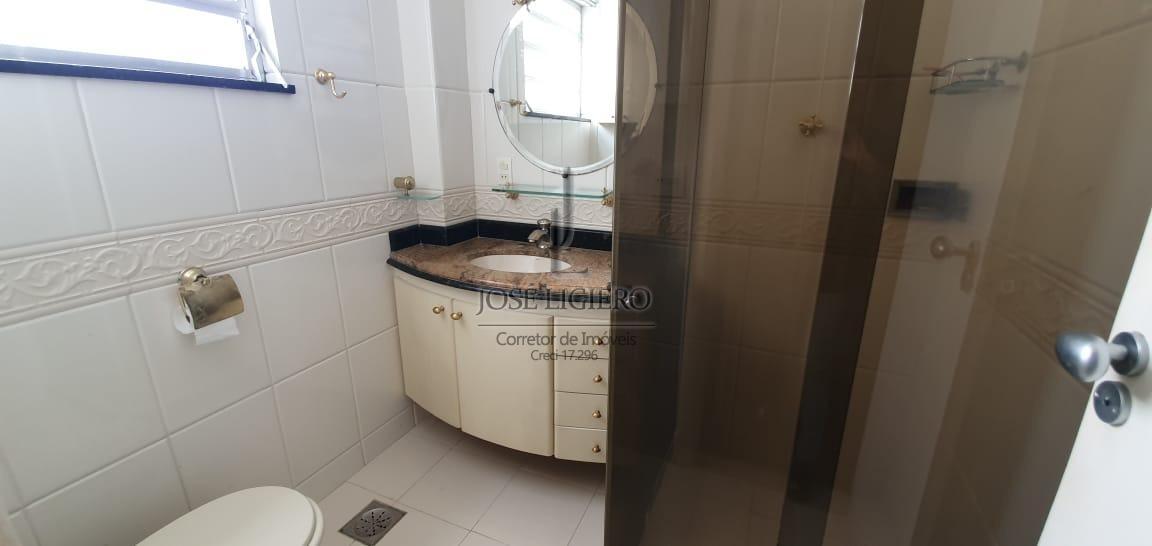 Apartamento à venda com 3 quartos, 146m² - Foto 18