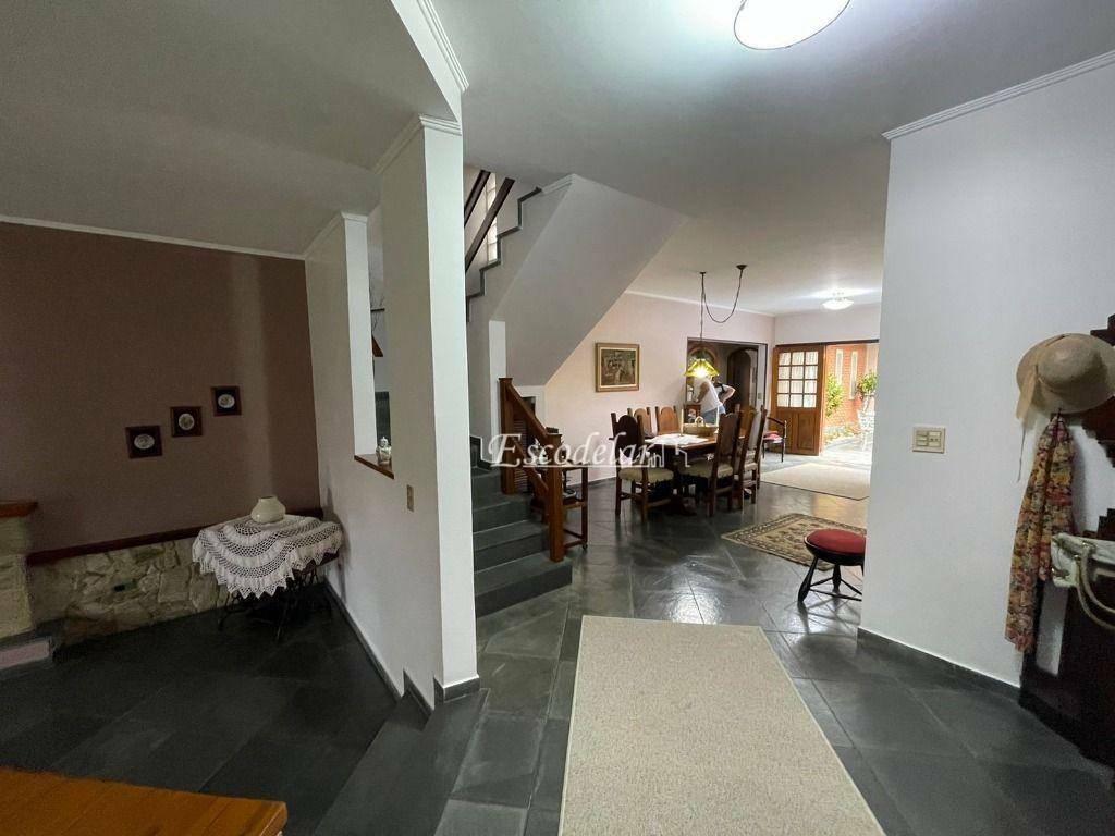 Casa à venda com 4 quartos, 223m² - Foto 13