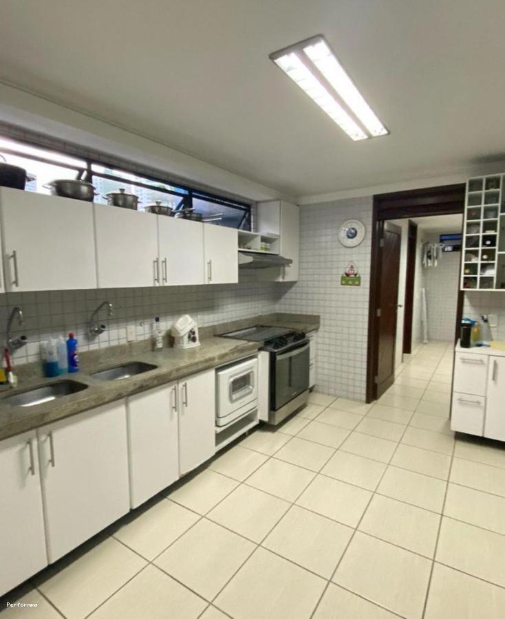 Apartamento à venda com 4 quartos, 298m² - Foto 6