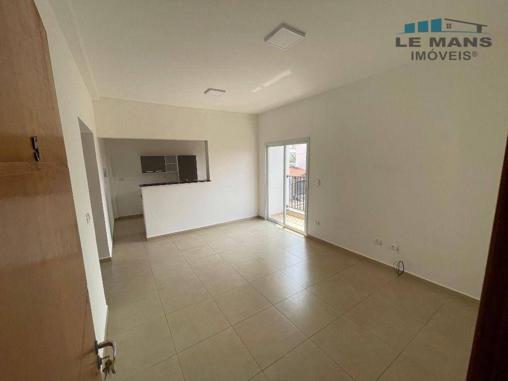 Apartamento para alugar com 2 quartos, 52m² - Foto 2