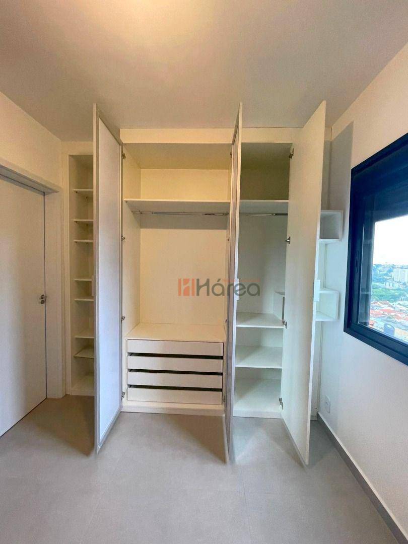 Apartamento à venda com 3 quartos, 69m² - Foto 2
