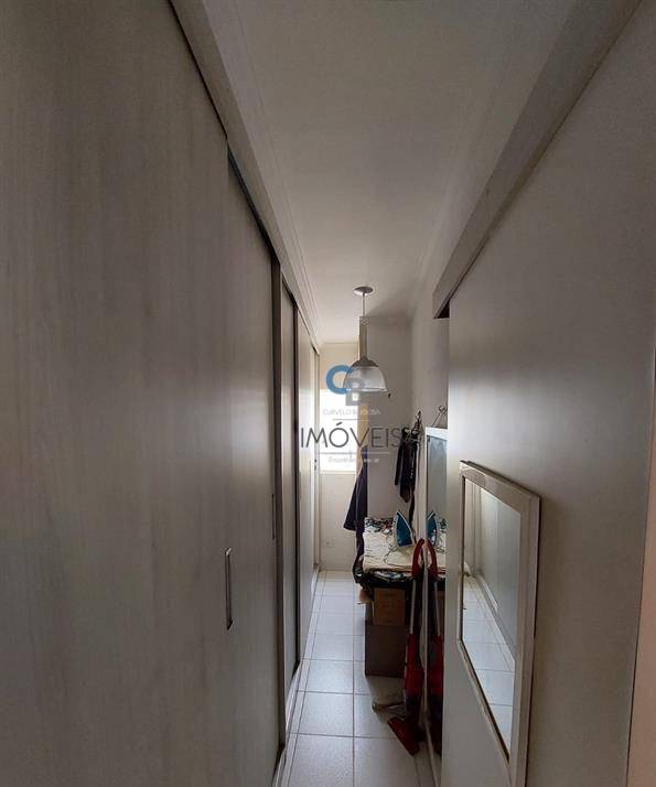 Sobrado à venda com 4 quartos, 200m² - Foto 15