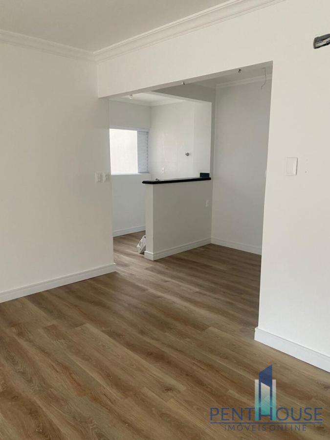 Apartamento à venda com 3 quartos, 147m² - Foto 6