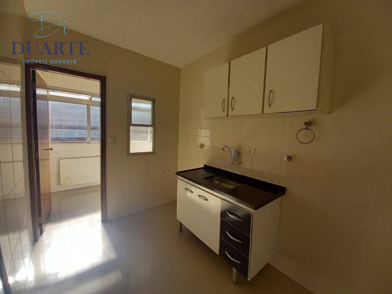 Apartamento para alugar com 2 quartos, 75m² - Foto 11