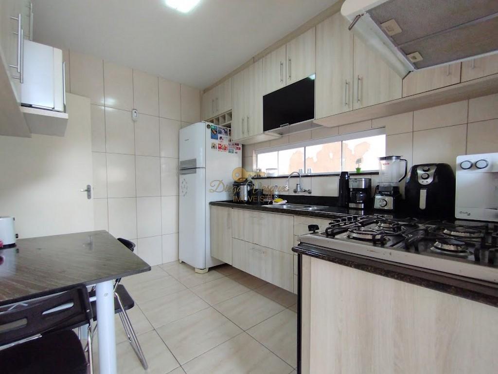 Casa à venda com 4 quartos, 204m² - Foto 14