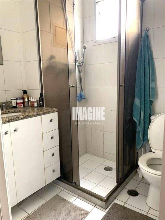 Apartamento à venda com 3 quartos, 100m² - Foto 13