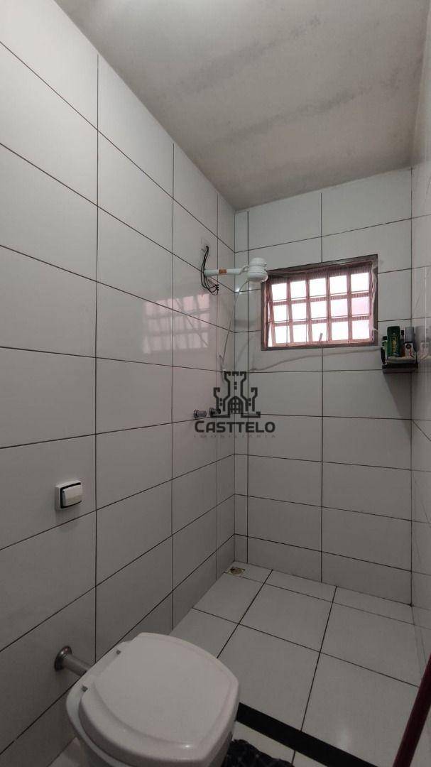 Casa à venda com 3 quartos, 90m² - Foto 13