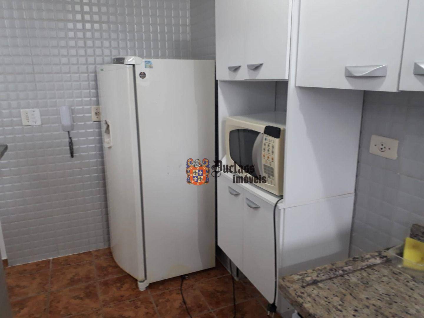 Apartamento à venda com 1 quarto, 35m² - Foto 2