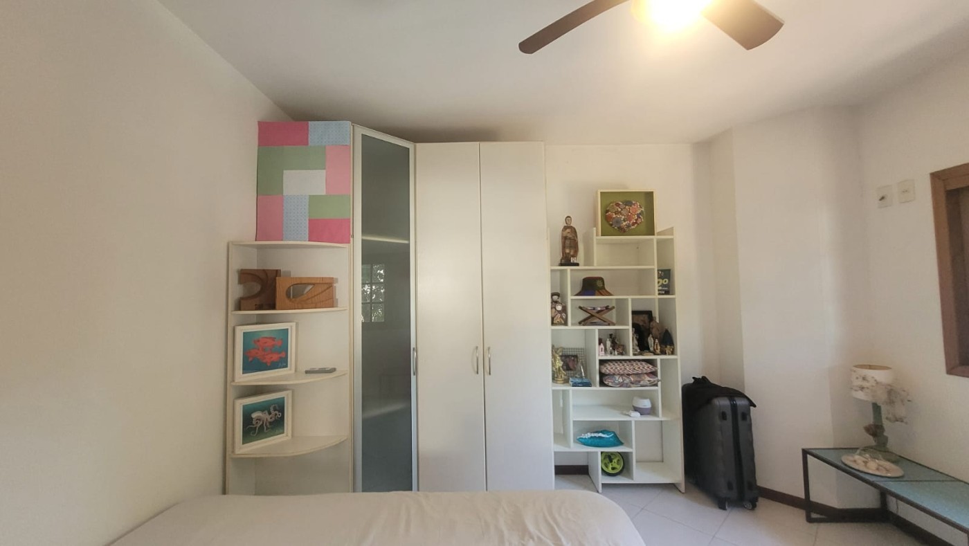 Casa de Condomínio à venda com 4 quartos, 290m² - Foto 29