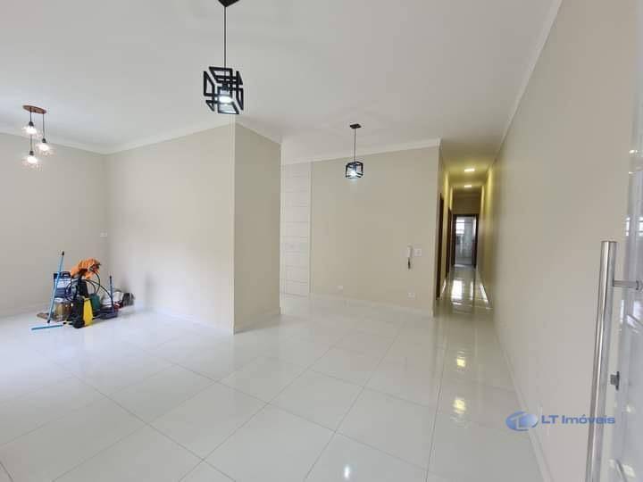 Casa à venda com 3 quartos, 161m² - Foto 11