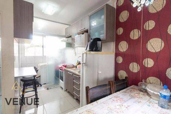 Apartamento à venda com 2 quartos, 44m² - Foto 3