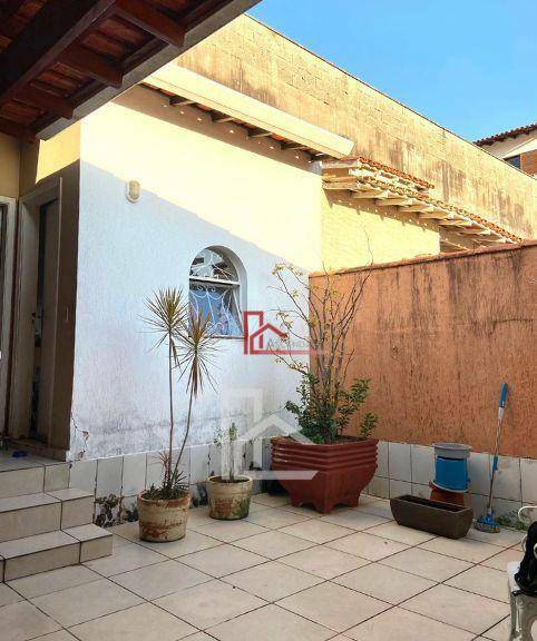 Casa à venda com 3 quartos, 185m² - Foto 25