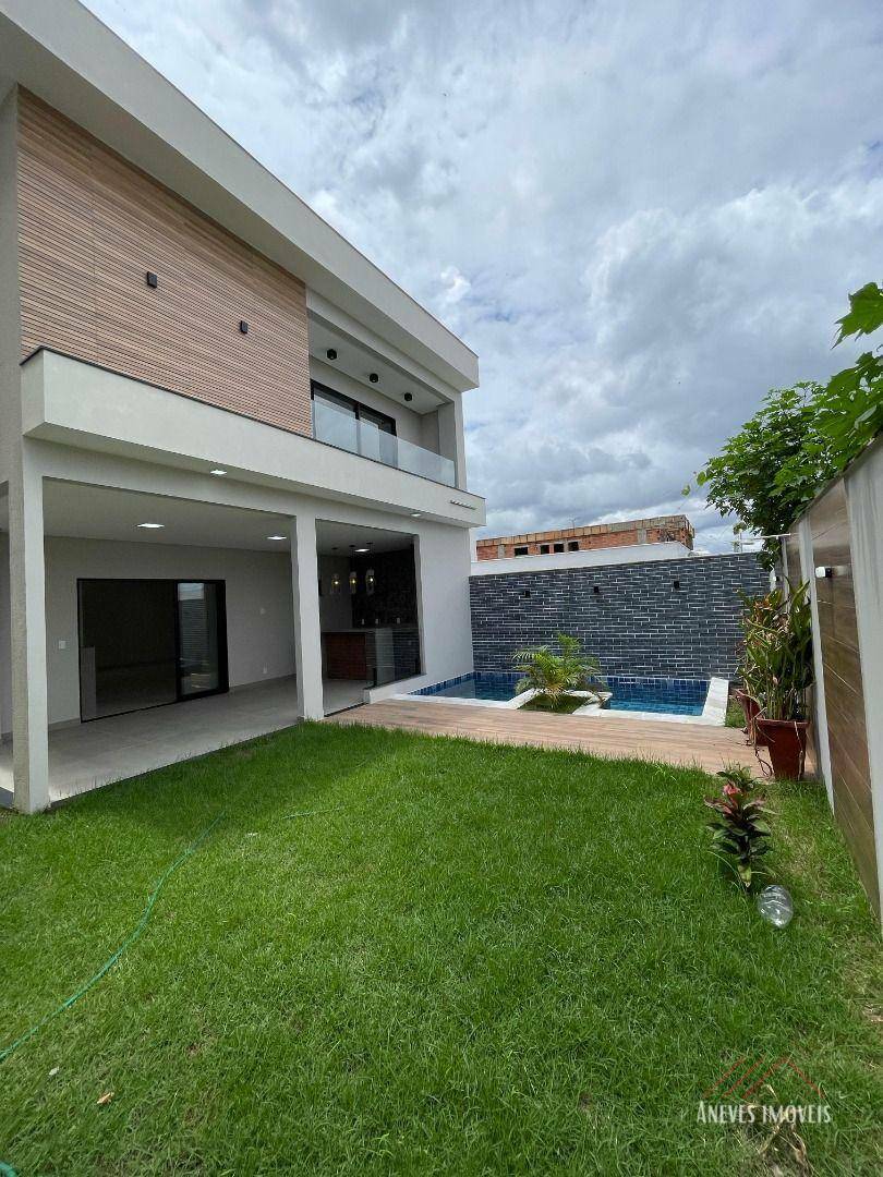 Casa de Condomínio à venda com 3 quartos, 220m² - Foto 1