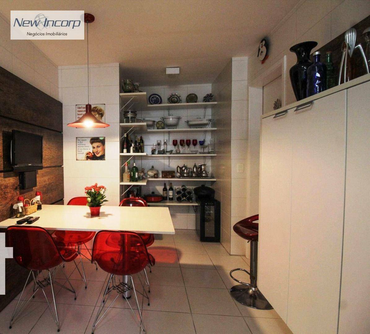 Apartamento à venda com 3 quartos, 220m² - Foto 4