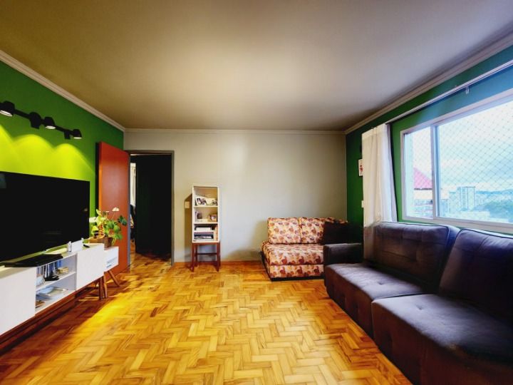 Apartamento à venda com 3 quartos, 95m² - Foto 1